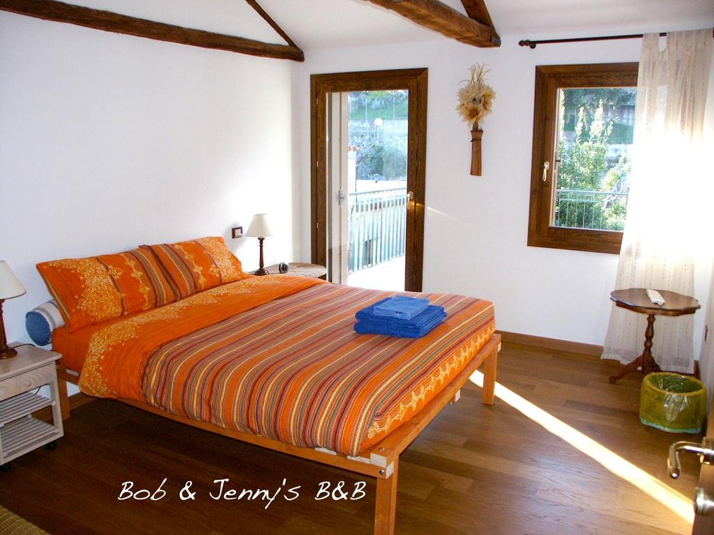 Bob And Jenny'S B&B Vicenza Pokoj fotografie